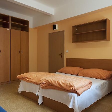 Roosevelt Hostel Prag Dış mekan fotoğraf