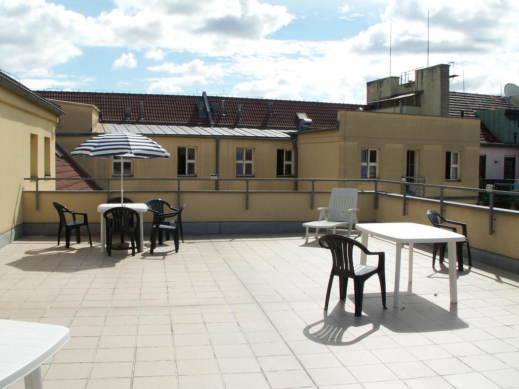 Roosevelt Hostel Prag Dış mekan fotoğraf