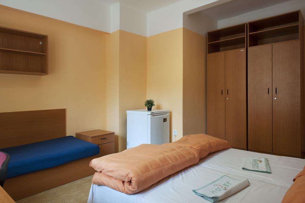 Roosevelt Hostel Prag Dış mekan fotoğraf