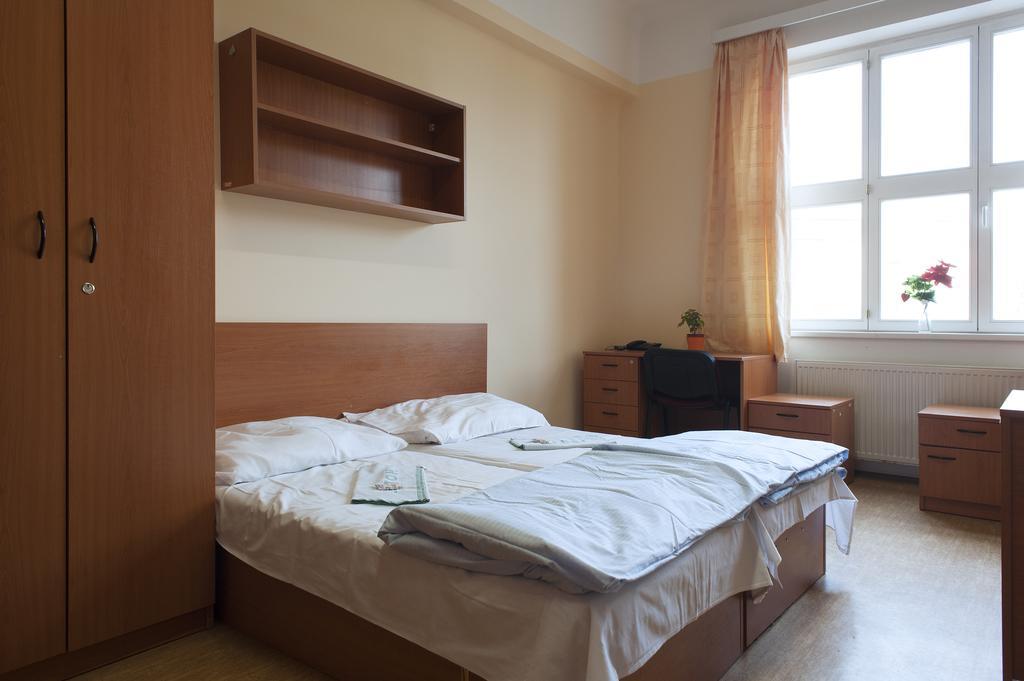 Roosevelt Hostel Prag Dış mekan fotoğraf